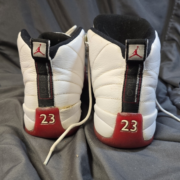 Nike Air Jordan 12 XII Retro 2009 White Black Cherry Red 153265-110 Sz 8.5W /7 - Picture 7 of 9